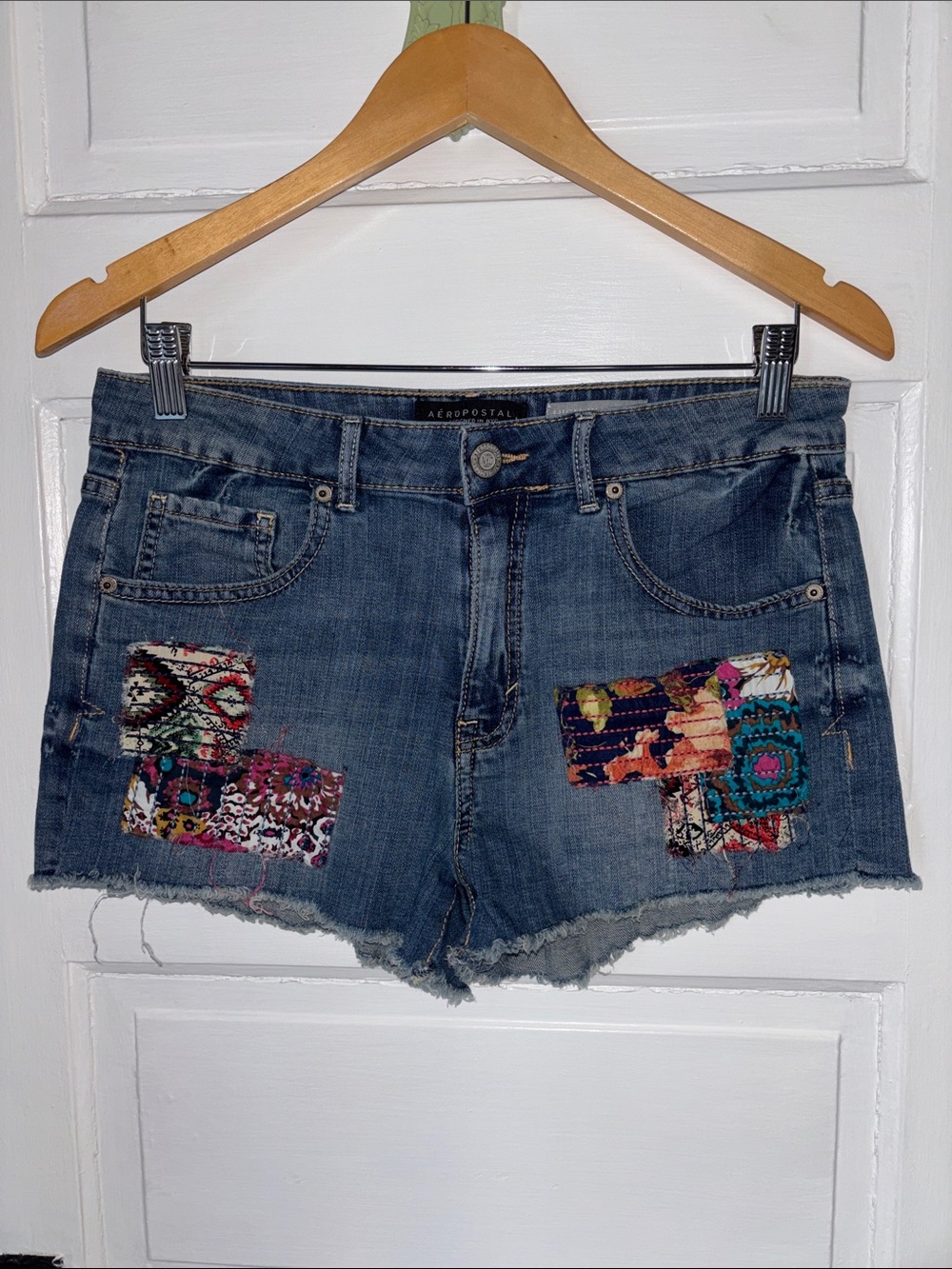 AEROPOSTALE HIGH WAISTED SHORTY SHORTS WITH PATCHES